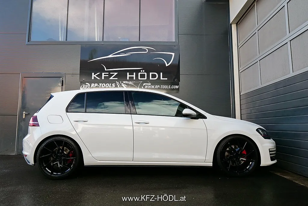 Volkswagen Golf GTI 2,0 TSI DSG KW Gewinde Image 5