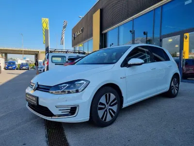 Volkswagen Golf E-GOLF 100 kW/h